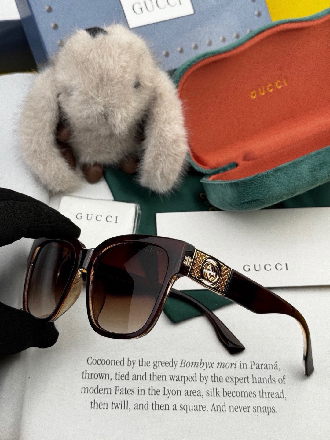 🔺 【GUCCI】开春新款 潮流爆款 时尚方框太阳镜 高品质 佩戴舒适 网红潮款墨镜 型号：G35804