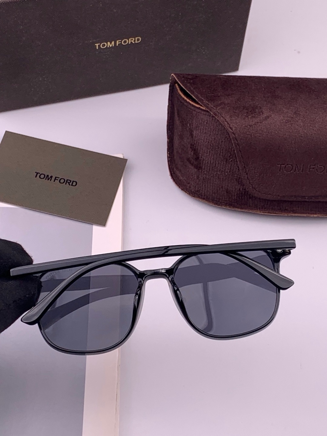 【TOMFORD】汤姆福特 爆款来袭！经典火爆作品 重磅出击 ！超经典偏光眼镜，时刻展现时尚大牌风范！我心动，💓我选择！