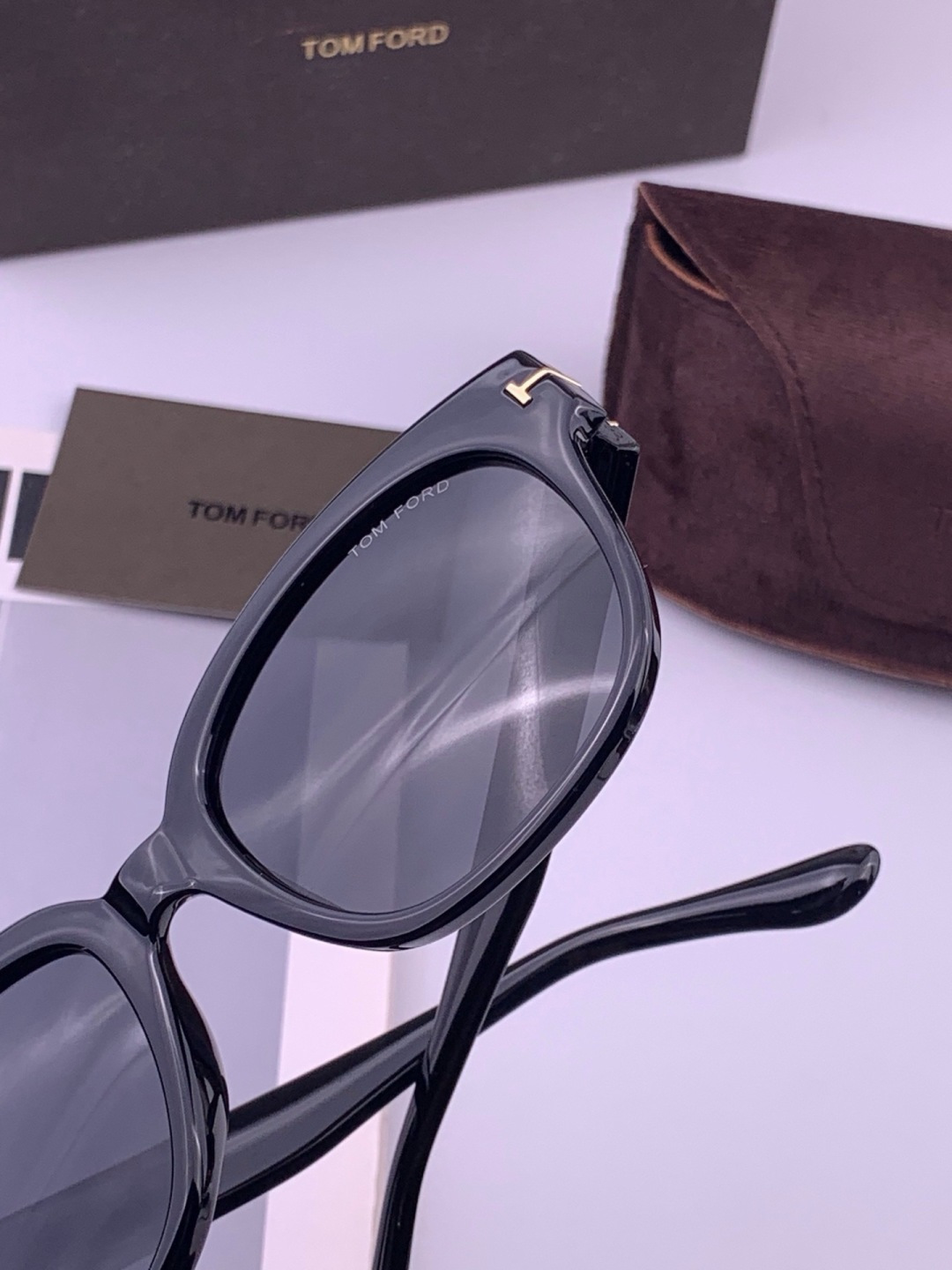 【TOMFORD】汤姆福特 爆款来袭！经典火爆作品 重磅出击 ！超经典偏光眼镜，时刻展现时尚大牌风范！我心动，💓我选择！
