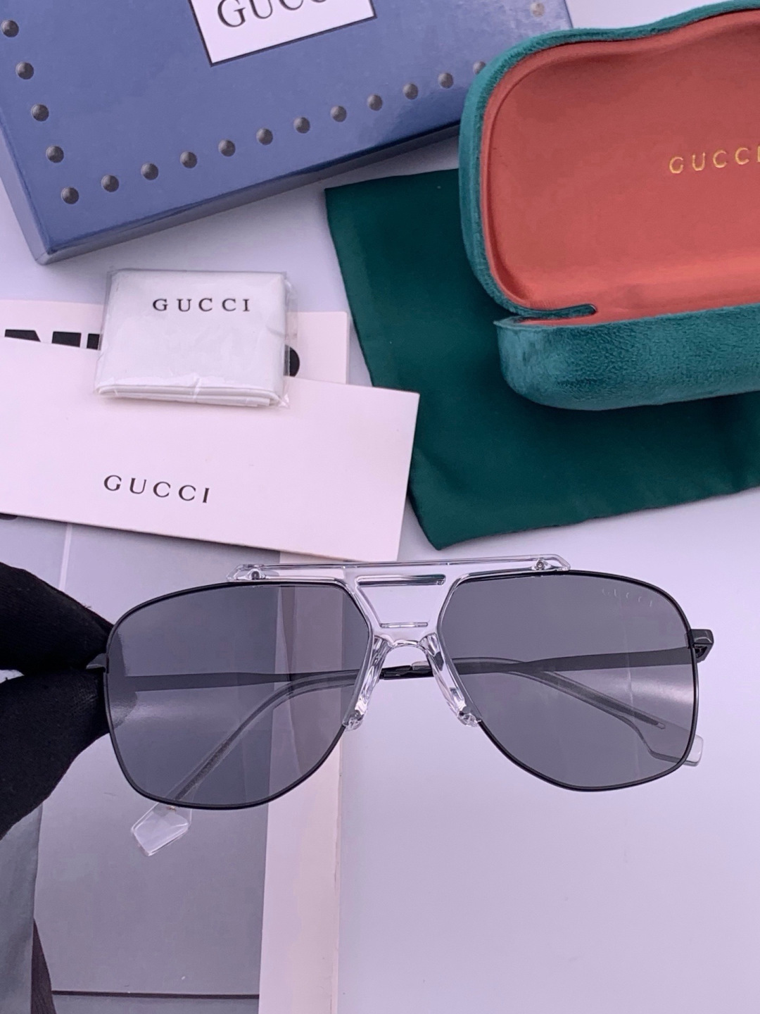🔺 【GUCCI】开春新款 潮流爆款 时尚方框偏光太阳镜 高品质 佩戴舒适 网红潮款墨镜 女士高清尼龙偏光太阳镜🕶️ 🎉