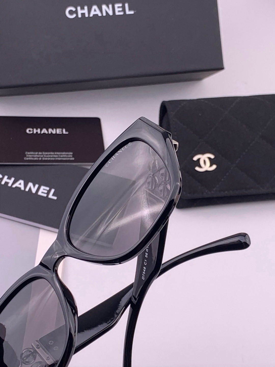 🔺CHANEL🔻官方早春新款，众多明星同款[色]香奈儿‼️‼️新款偏光墨镜 ，🌈🌈宝丽来超清偏光太阳镜🔝🔝型号：CH87