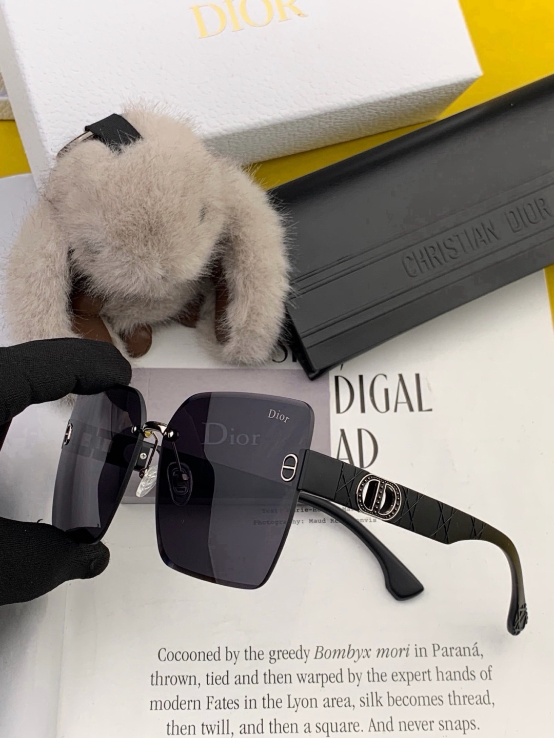 🔺 【DIOR-迪奥】开春新款 潮流爆款 时尚方框太阳镜 高品质 佩戴舒适 网红潮款墨镜 型号：D3550