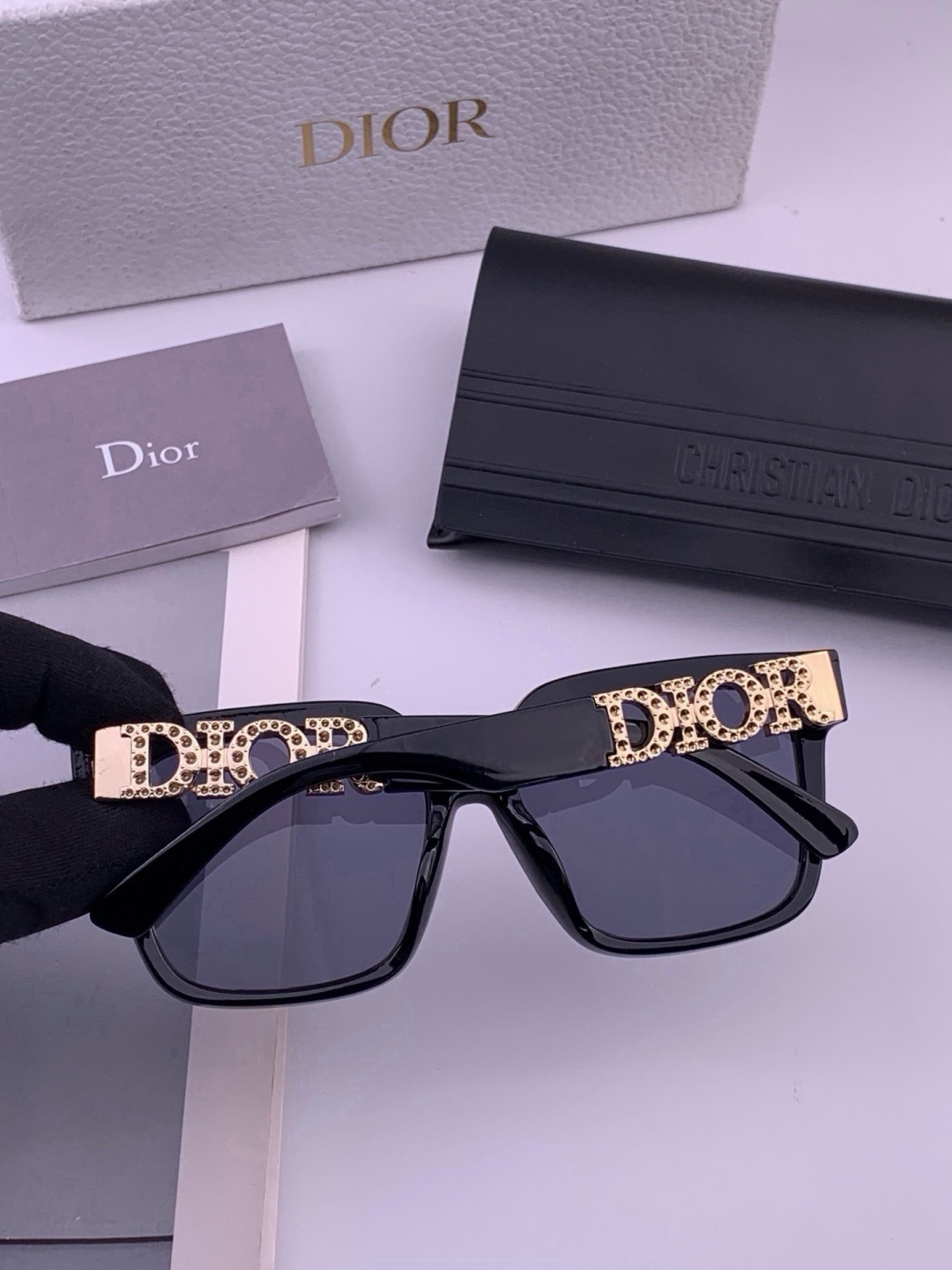 【DIOR】迪奥太阳镜 时尚造型 开车驾驶镜时尚墨镜🌸世界顶级奢华品牌，品质保证！😍😍经典款, 明星热爱!💥💥有史以来最