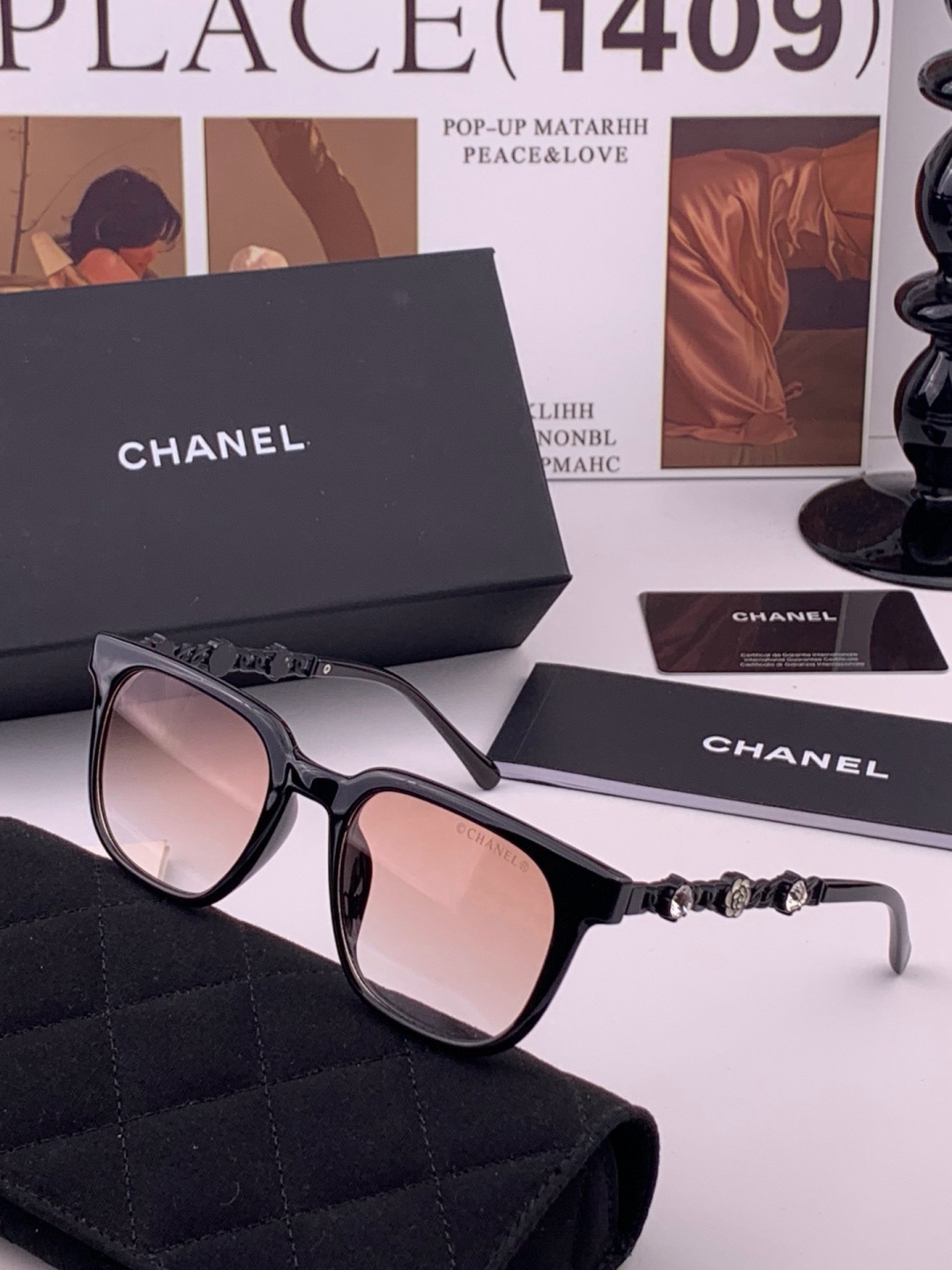 新品CHANEL 香奈儿太阳镜以独特魅力和前卫风格诠释春夏最新眼镜，质感超好佩带舒适 型号：CH5236