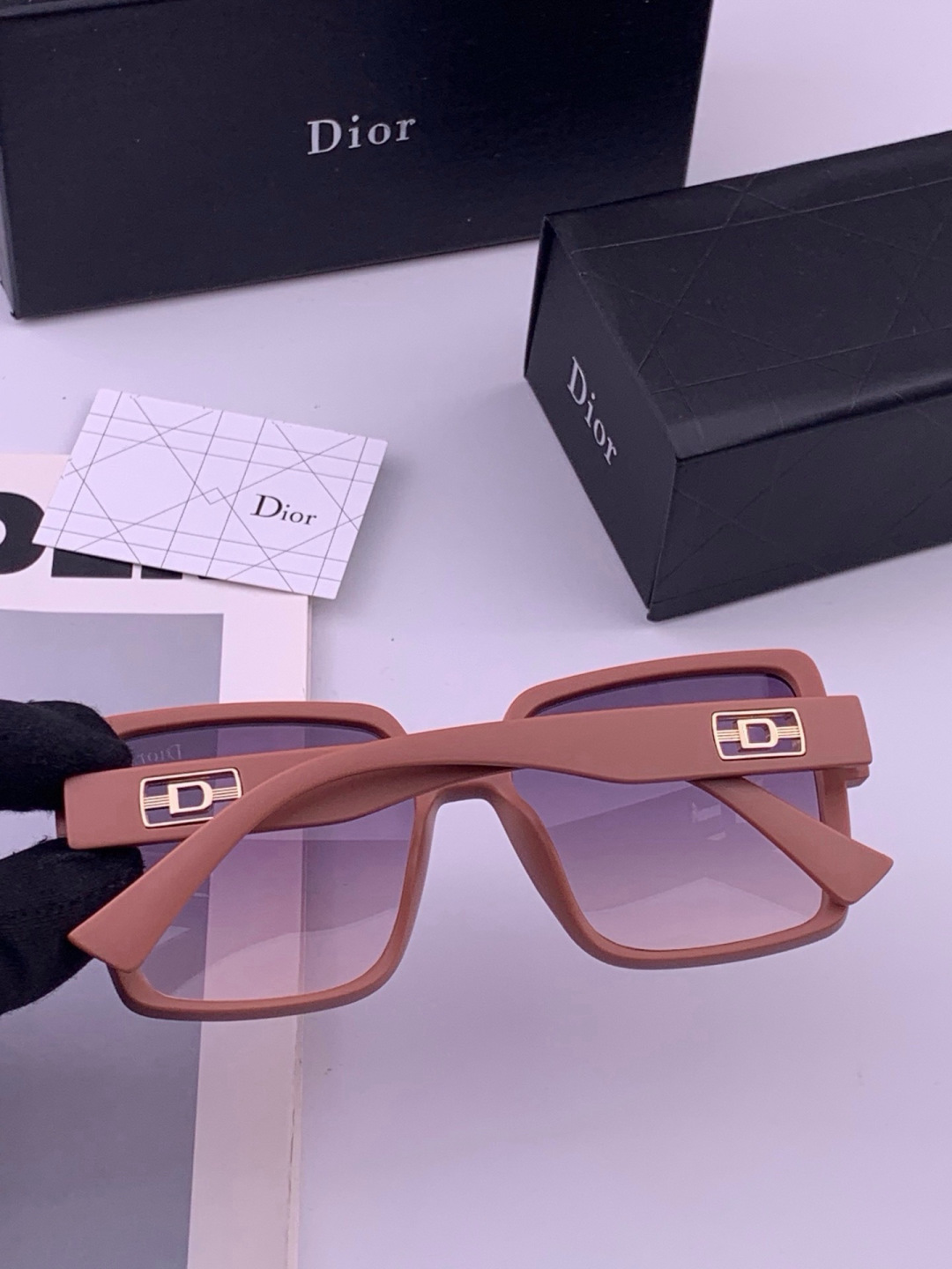 🔺 【DIOR-迪奥】开春新款 潮流爆款 时尚太阳镜 高品质 佩戴舒适 网红潮款墨镜 型号：D78000