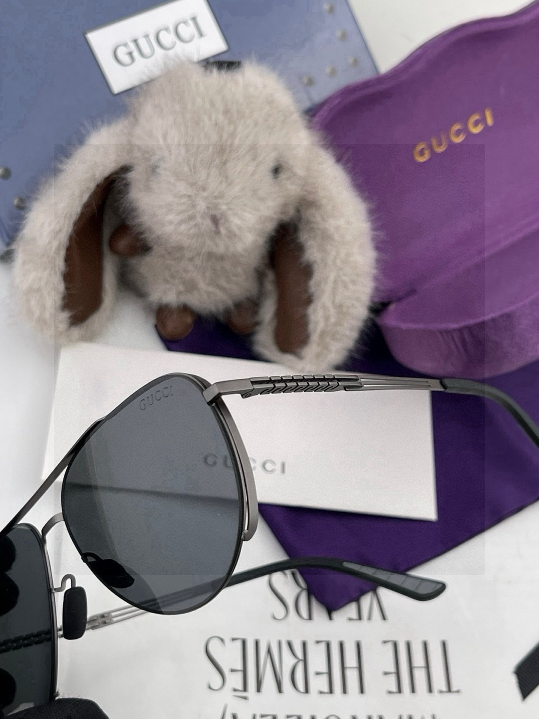 GUCCI 男款炫彩飞行员偏光太阳镜 ❤️材质：高清尼龙加厚卡槽高清偏光镜片 🌹无边框镜架💕颜👍型号：G5881