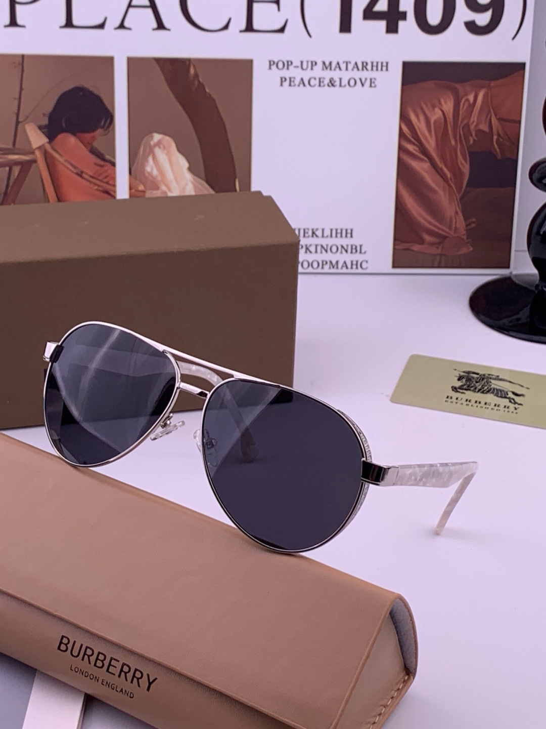 BURBERRY 巴宝莉，男士太阳眼镜🕶正版蛤蟆，太阳镜💋高品质，不挑脸，火的狠🍁新款🍁无死角🔝型号：B