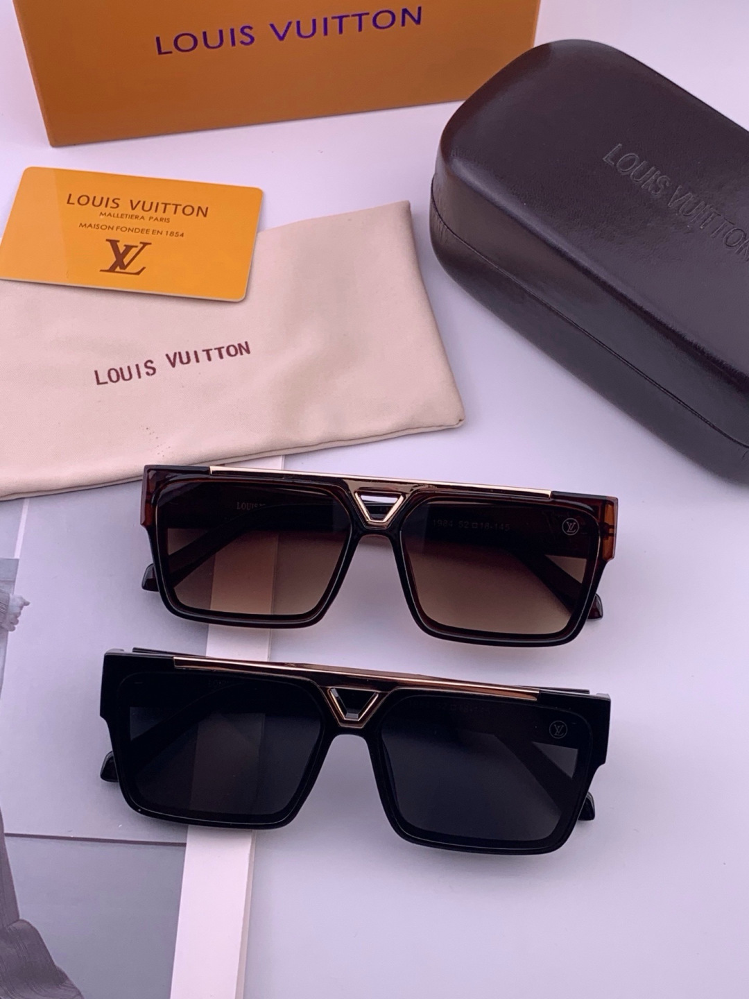 LV🔥高品质男女款”太阳镜🔥 开车钓鱼都可🔥百搭显瘦墨镜韩版男士飞行员大框司机开车防紫外线太阳镜，型号：L4198