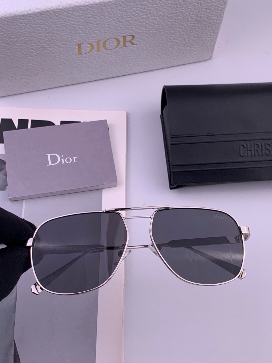 DIOR🌋☔️时尚太阳镜顶级奢侈品[强] 高品质[胜利][亲亲]🍦🍨 [得意] 气质非凡😄 🍫🍪女士开车墨镜[爱情] 型