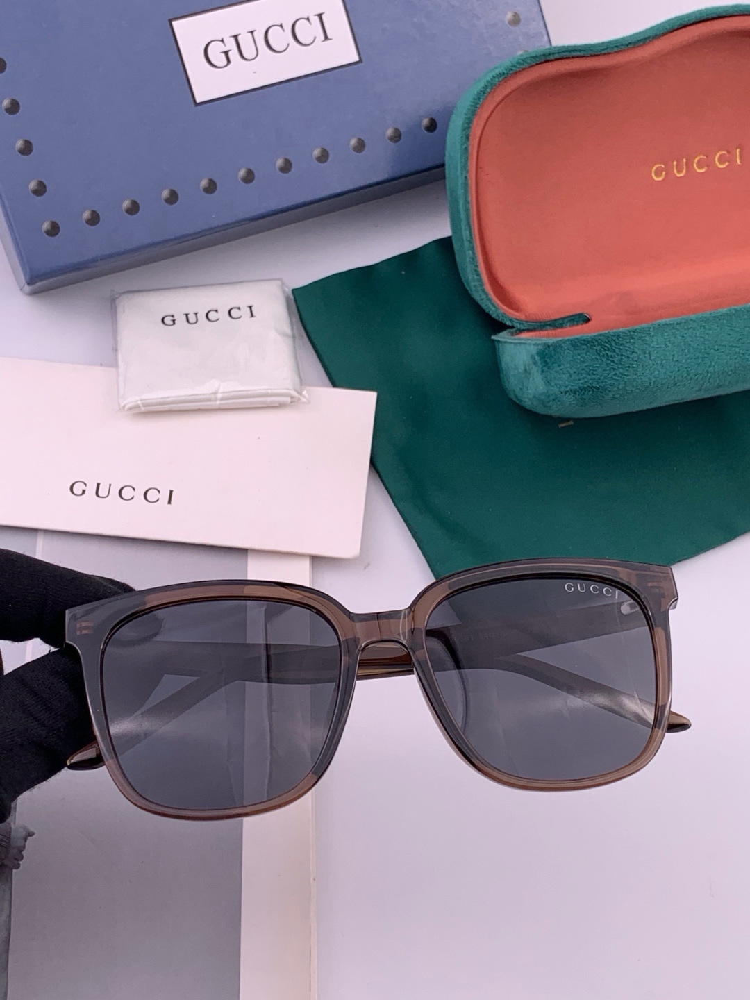 🔺 【GUCCI-偏光太阳镜】开春新款 潮流爆款 时尚偏光太阳镜 高品质 佩戴舒适 网红潮款墨镜 女士高清偏光太阳镜🕶️