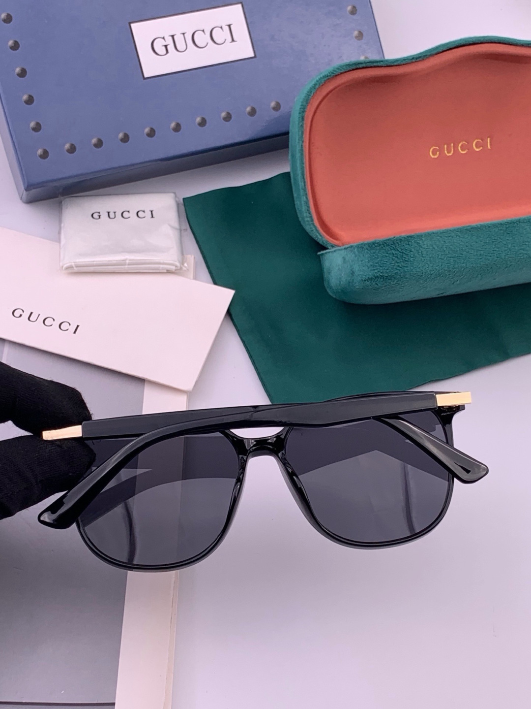 🔺 【GUCCI-偏光太阳镜】开春新款 潮流爆款 时尚偏光太阳镜 高品质 佩戴舒适 网红潮款墨镜 女士高清偏光太阳镜🕶️