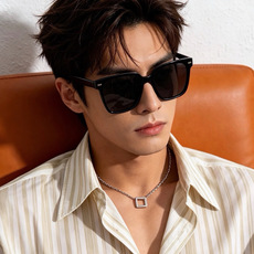 🔺 【GUCCI-偏光太阳镜】开春新款 潮流爆款 时尚偏光太阳镜 高品质 佩戴舒适 网红潮款墨镜 女士高清偏光太阳镜🕶️ 🔺 【GUCCI-偏光太阳镜】开春新款 潮流爆款 时尚偏光太阳镜 高品质 佩戴舒适 网红潮款墨镜 女士高清偏光太阳镜🕶️