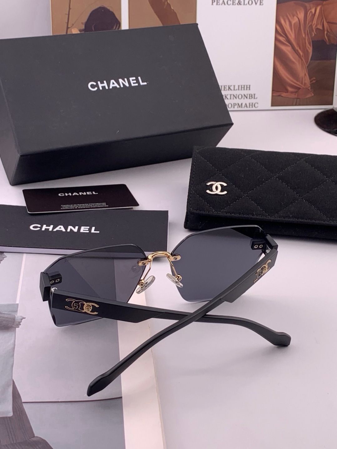 【CHANEL】香奈儿 新款潮流爆款 时尚方框太阳镜 佩戴舒适 网红潮款墨镜  女士高清加厚偏光太阳镜🕶️ 🎉高品质TR