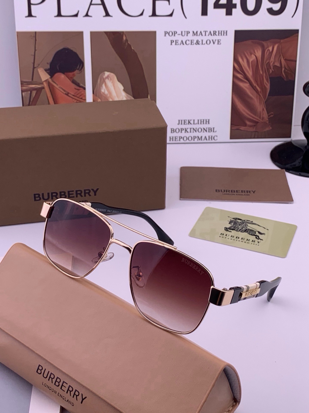 BURBERRY 巴宝莉 男士太阳眼镜 🕶🕶正版蛤蟆 太阳镜💋💋👣👣  高品质 不挑脸 火的狠 🍁🍁💯💯🐝🐝🐝🐝🐝🐝新款