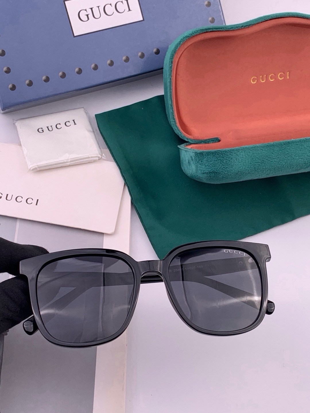 🔺 【GUCCI-偏光太阳镜】开春新款 潮流爆款 时尚偏光太阳镜 高品质 佩戴舒适 网红潮款墨镜 女士高清偏光太阳镜🕶️