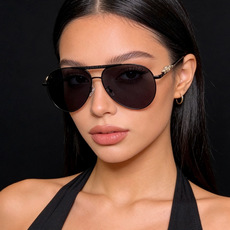【卡地亚-cartier】 时尚高贵 很美手工🔝🔝高端品质 男女通用太阳眼镜 经典之作 有分量有质感的一款太阳镜 电 【卡地亚-cartier】 时尚高贵 很美手工🔝🔝高端品质 男女通用太阳眼镜 经典之作 有分量有质感的一款太阳镜 电