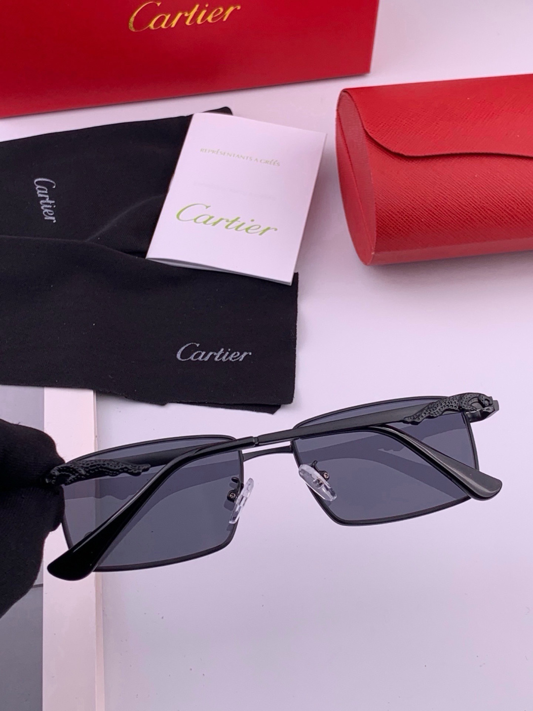 【卡地亚-cartier】 时尚高贵 很美手工🔝🔝高端品质 男女通用太阳眼镜 经典之作  有分量有质感的一款太阳镜  电