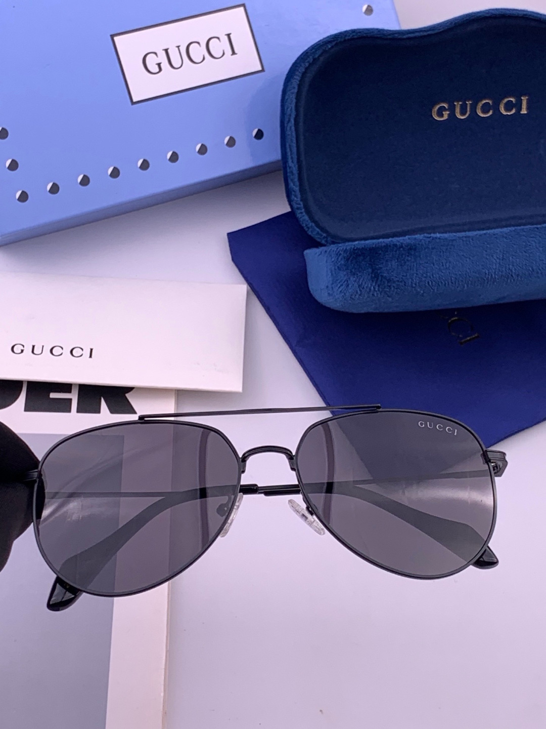 Gucci 🔥  高品质男女款墨镜   👍 进口宝丽来偏光镜片  🔥蛤蟆镜 开车钓鱼都可 🔥百搭显瘦墨镜韩版男士飞行员大