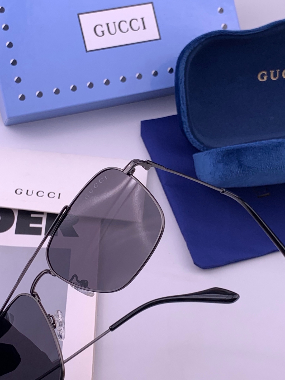 Gucci 🔥  高品质男女款墨镜   👍 进口宝丽来偏光镜片  🔥蛤蟆镜 开车钓鱼都可 🔥百搭显瘦墨镜韩版男士飞行员大