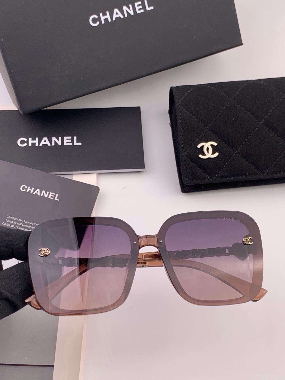 【CHANEL】香奈儿 新款潮流爆款 时尚圆框太阳镜 佩戴舒适 网红潮款墨镜  女士高清加厚偏光太阳镜🕶️ 🎉高品质TR