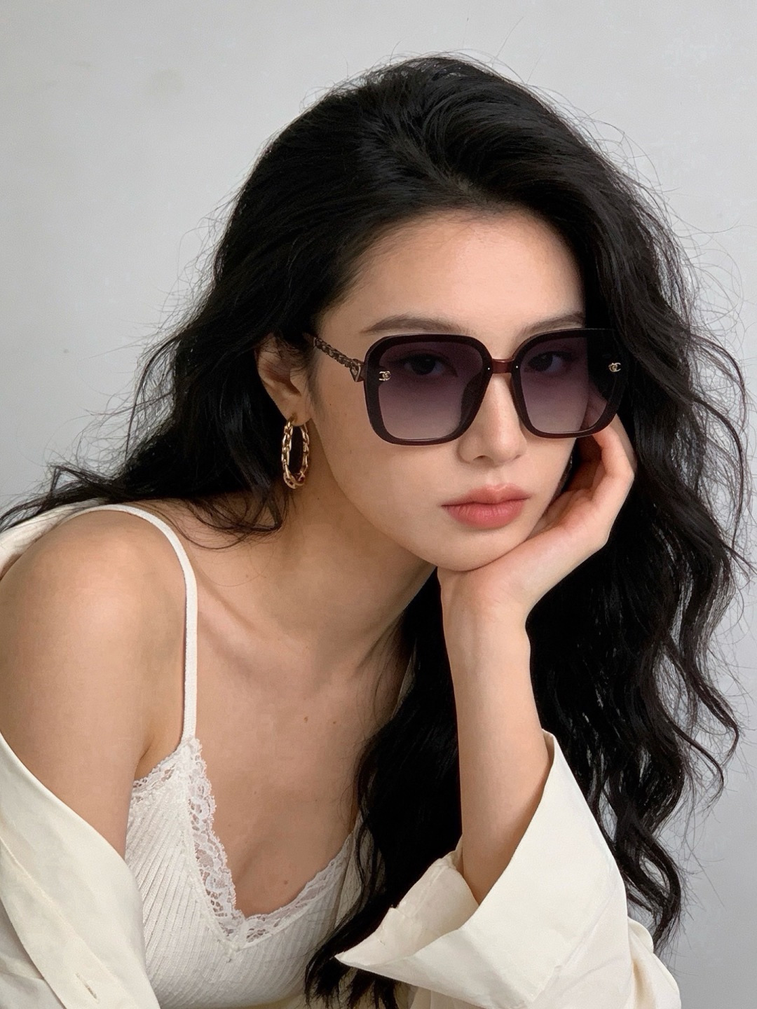 【CHANEL】香奈儿 新款潮流爆款 时尚圆框太阳镜 佩戴舒适 网红潮款墨镜  女士高清加厚偏光太阳镜🕶️ 🎉高品质TR