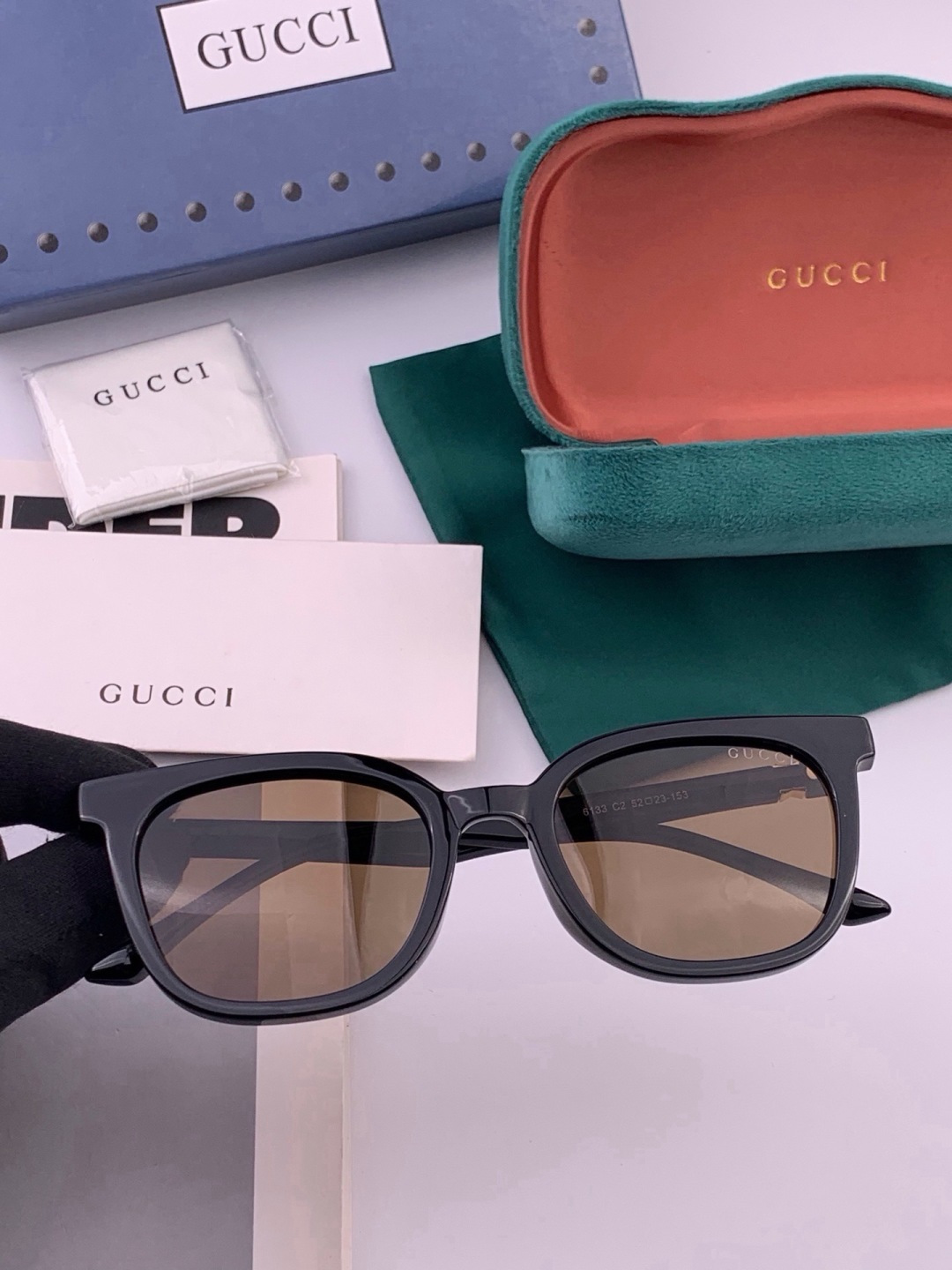 🔺 【GUCCI】开春新款 潮流爆款 时尚方框偏光太阳镜 高品质 佩戴舒适 网红潮款墨镜 女士高清尼龙偏光太阳镜🕶️ 🎉