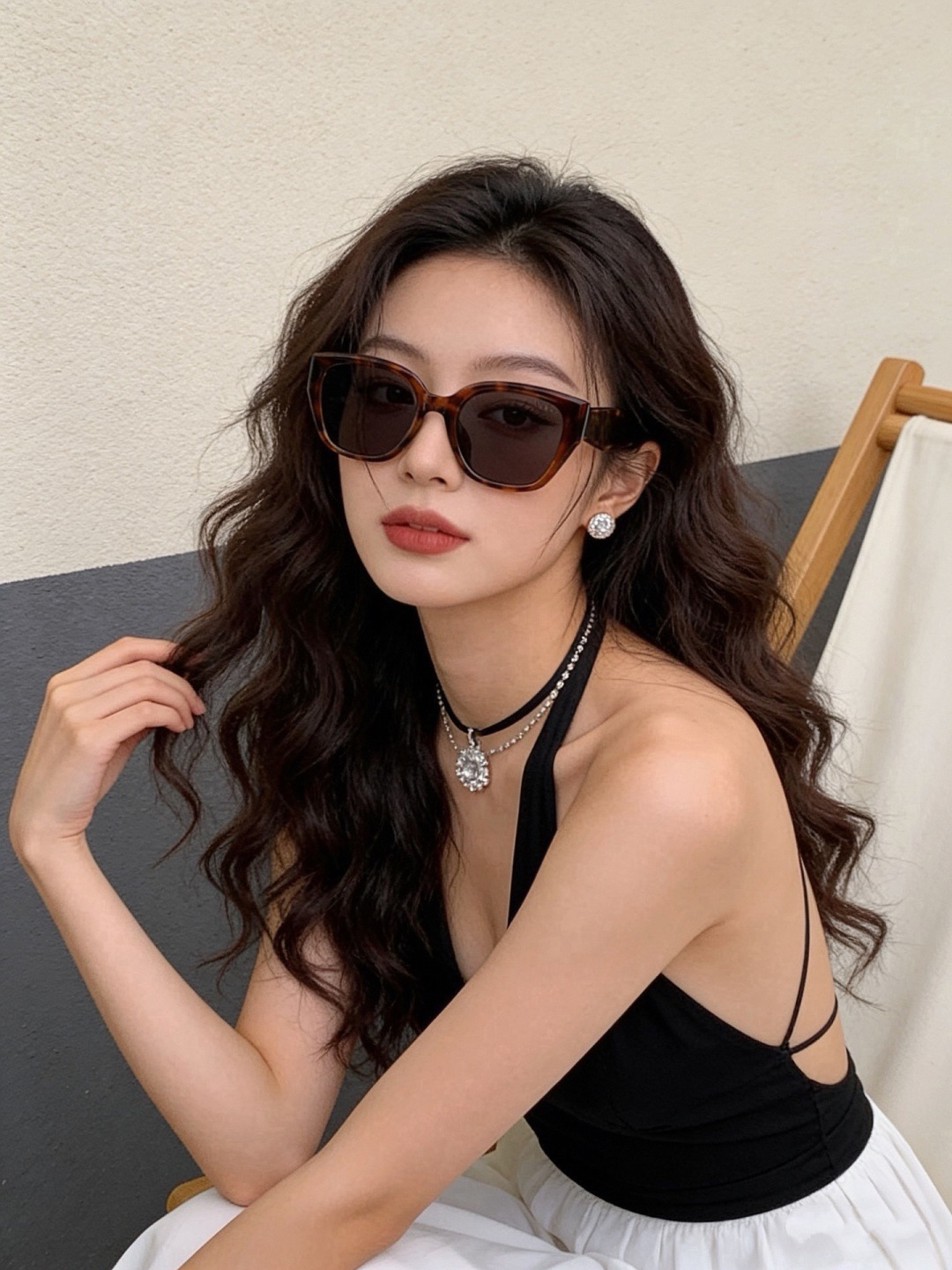 GUCCI  新款偏光太眼镜，情侣款时尚方框太阳镜佩戴舒适网红潮流款墨镜，大气女人范儿，大脸小脸都好看 ！型号：G082