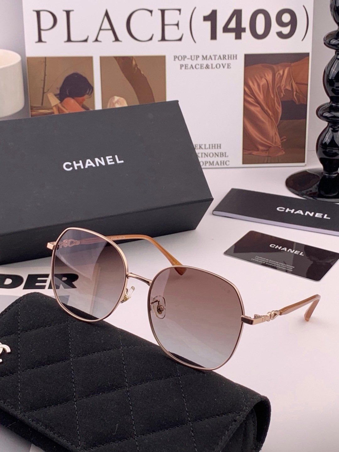 新品CHANEL 香奈儿太阳镜以独特魅力和前卫风格诠释春夏最新眼镜，质感超好佩带舒适 型号：CH1193