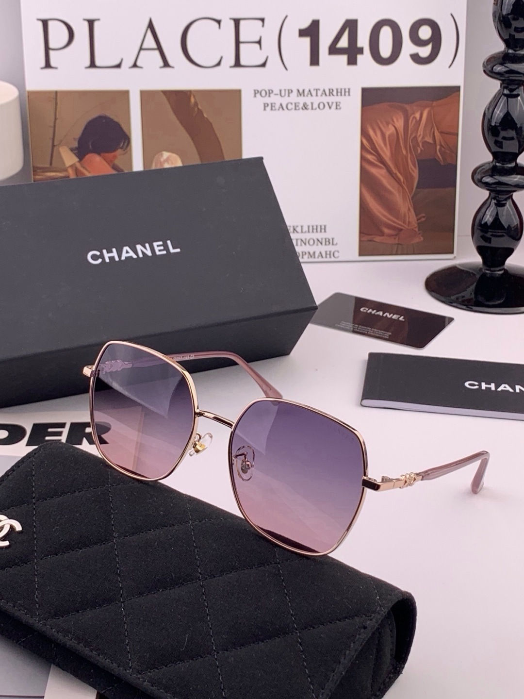 新品CHANEL 香奈儿太阳镜以独特魅力和前卫风格诠释春夏最新眼镜，质感超好佩带舒适 型号：CH0193