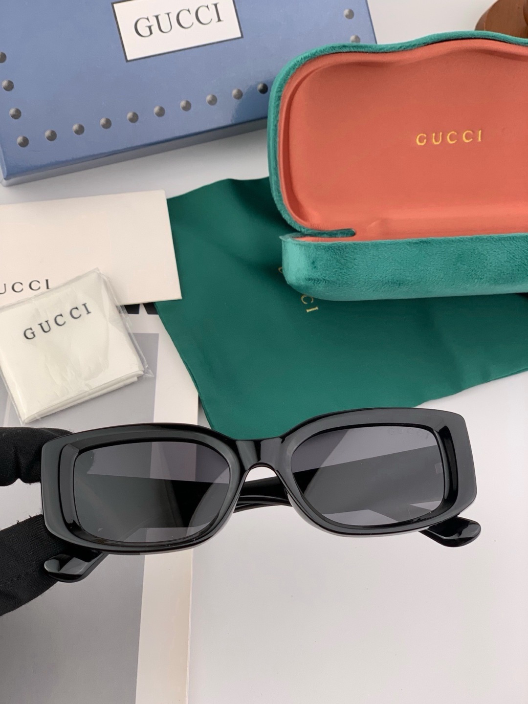 🔺 【GUCCI】开春新款 潮流爆款 时尚方框偏光太阳镜 高品质 佩戴舒适 网红潮款墨镜 女士高清尼龙偏光太阳镜🕶️ 🎉