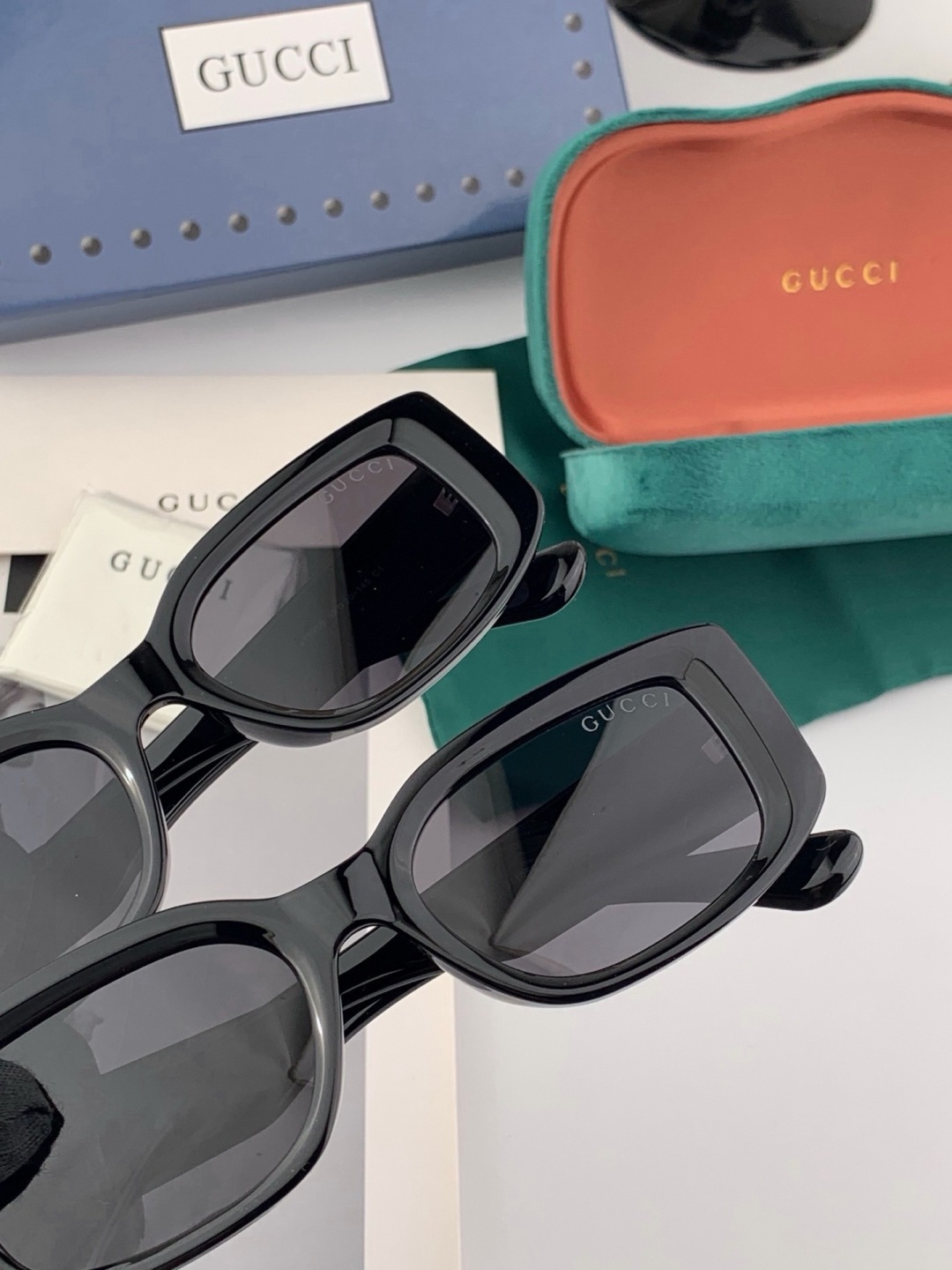 🔺 【GUCCI】开春新款 潮流爆款 时尚方框偏光太阳镜 高品质 佩戴舒适 网红潮款墨镜 女士高清尼龙偏光太阳镜🕶️ 🎉