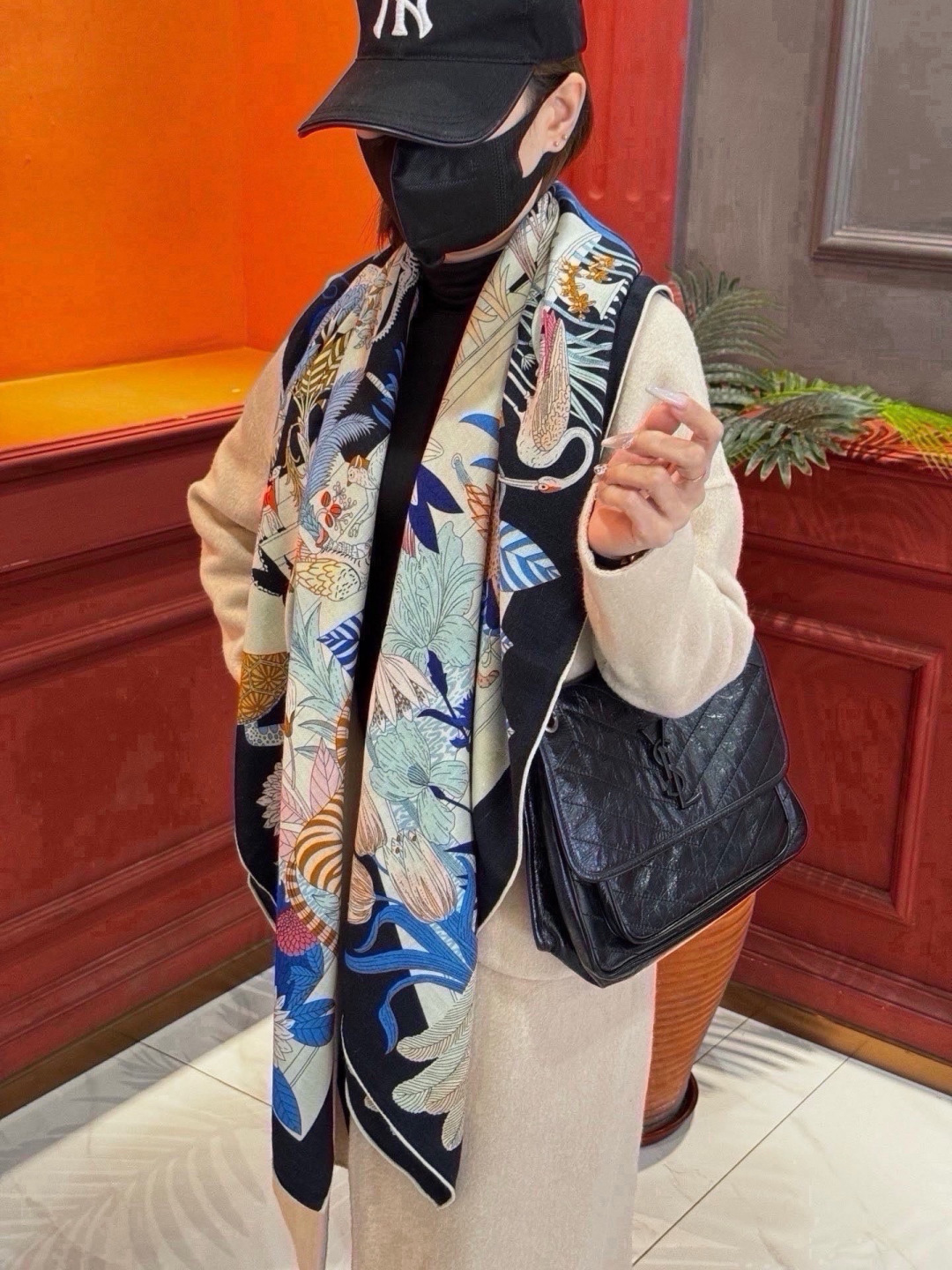 羊绒新款🆕👏买了都说好看‼️推荐💕爱马仕双面同色羊绒方巾，【奇珍乐园双面同色140】顶级工艺超值‼️爱马仕专柜爆款🎁💟立