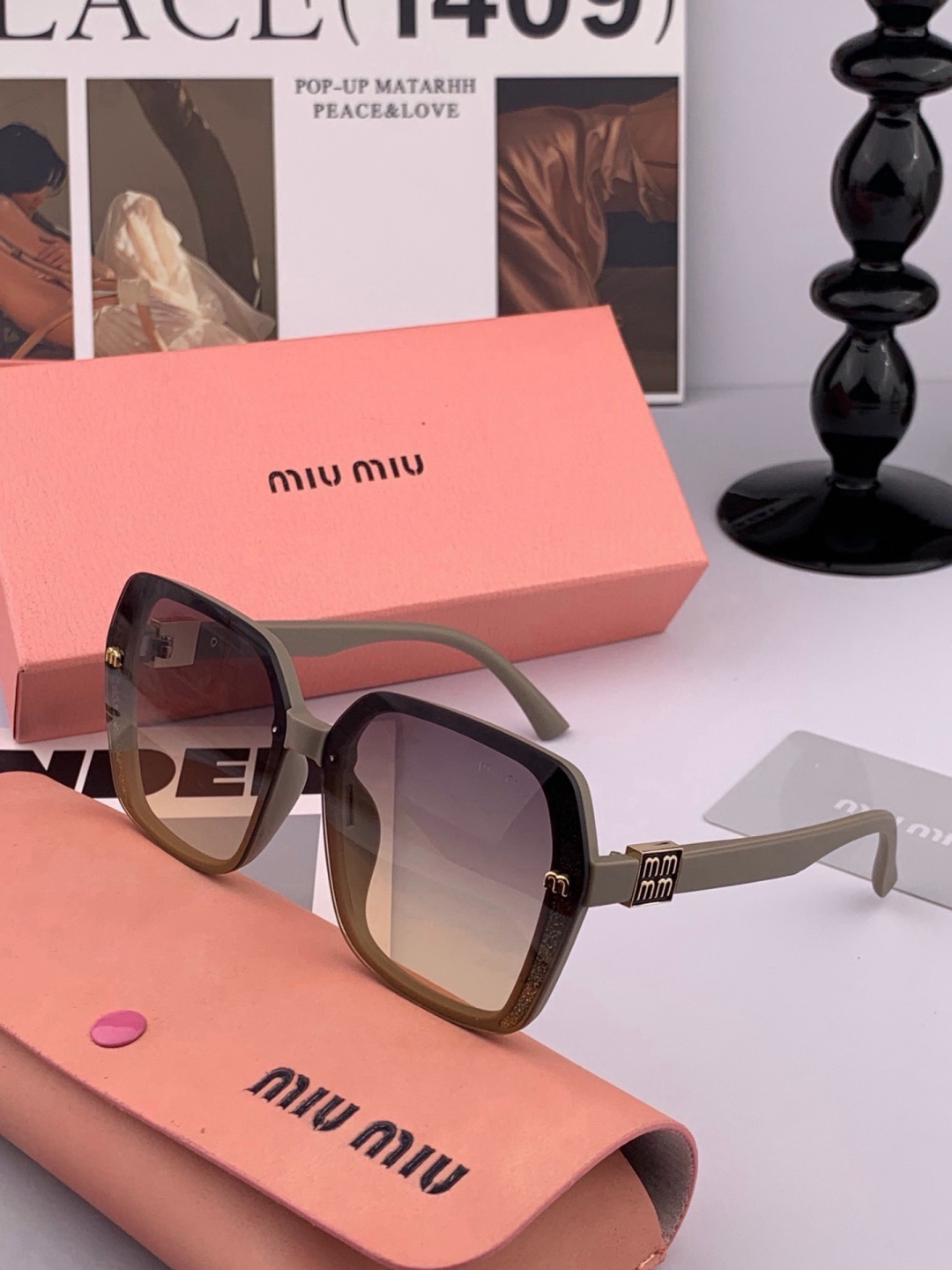 MIUMIU/缪缪🖇🖇开春新款🌟闪耀新款璀璨登台 ❤❤太阳镜潮品 精致个性设计简约时尚 专柜品质值得拥有 绝对潮爆 提升