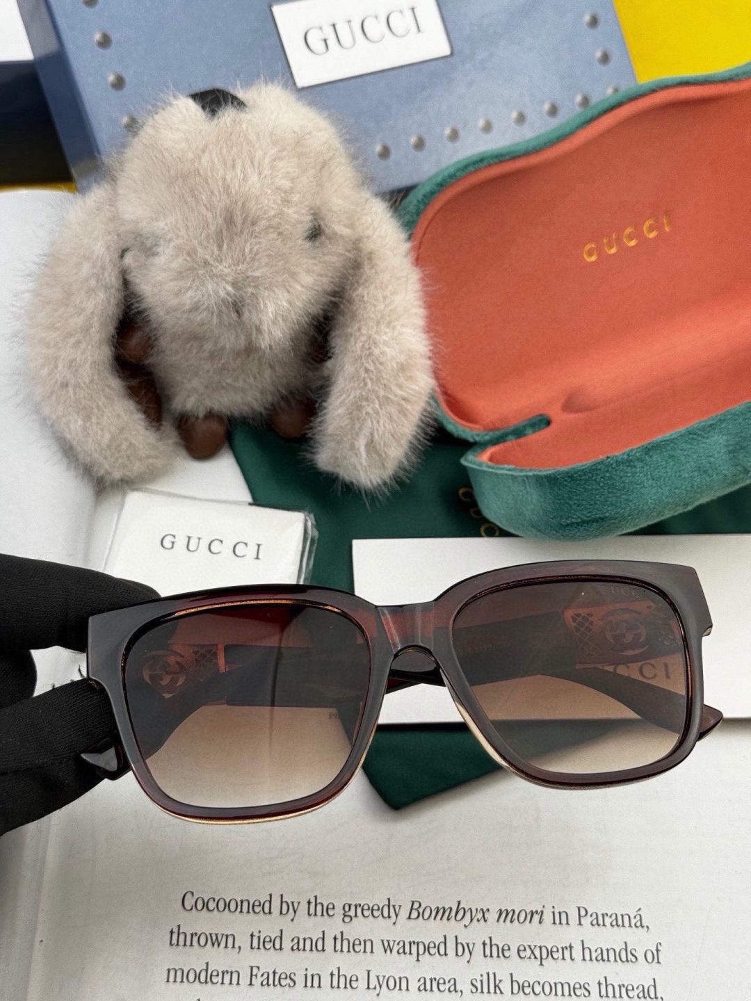 🔺 【GUCCI】开春新款 潮流爆款 时尚方框太阳镜 高品质 佩戴舒适 网红潮款墨镜 型号：G35804