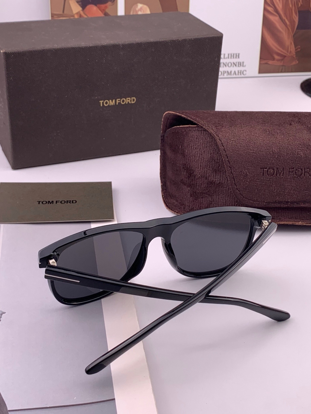 【TOMFORD】汤姆福特 爆款来袭！经典火爆作品 重磅出击 ！超经典偏光眼镜，时刻展现时尚大牌风范！我心动，💓我选择！