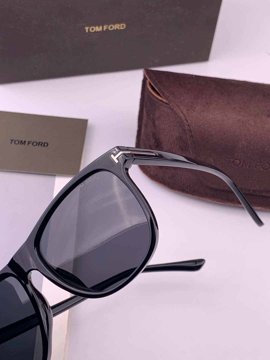 【TOMFORD】汤姆福特 爆款来袭！经典火爆作品 重磅出击 ！超经典偏光眼镜，时刻展现时尚大牌风范！我心动，💓我选择！
