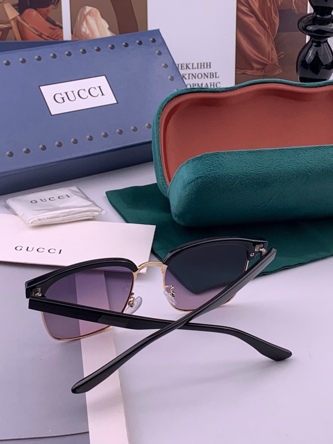 【GUCCI】新款GUCCI 时尚百搭大方框，别致半框设计 大气风格 全新清新配色，街拍气质护目太阳镜 ！型号：G282