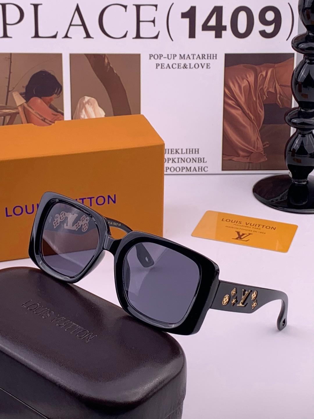LV 开春新款  潮流爆款 时尚方框太阳镜 高品质 佩戴舒适 网红潮款墨镜 型号 L47001