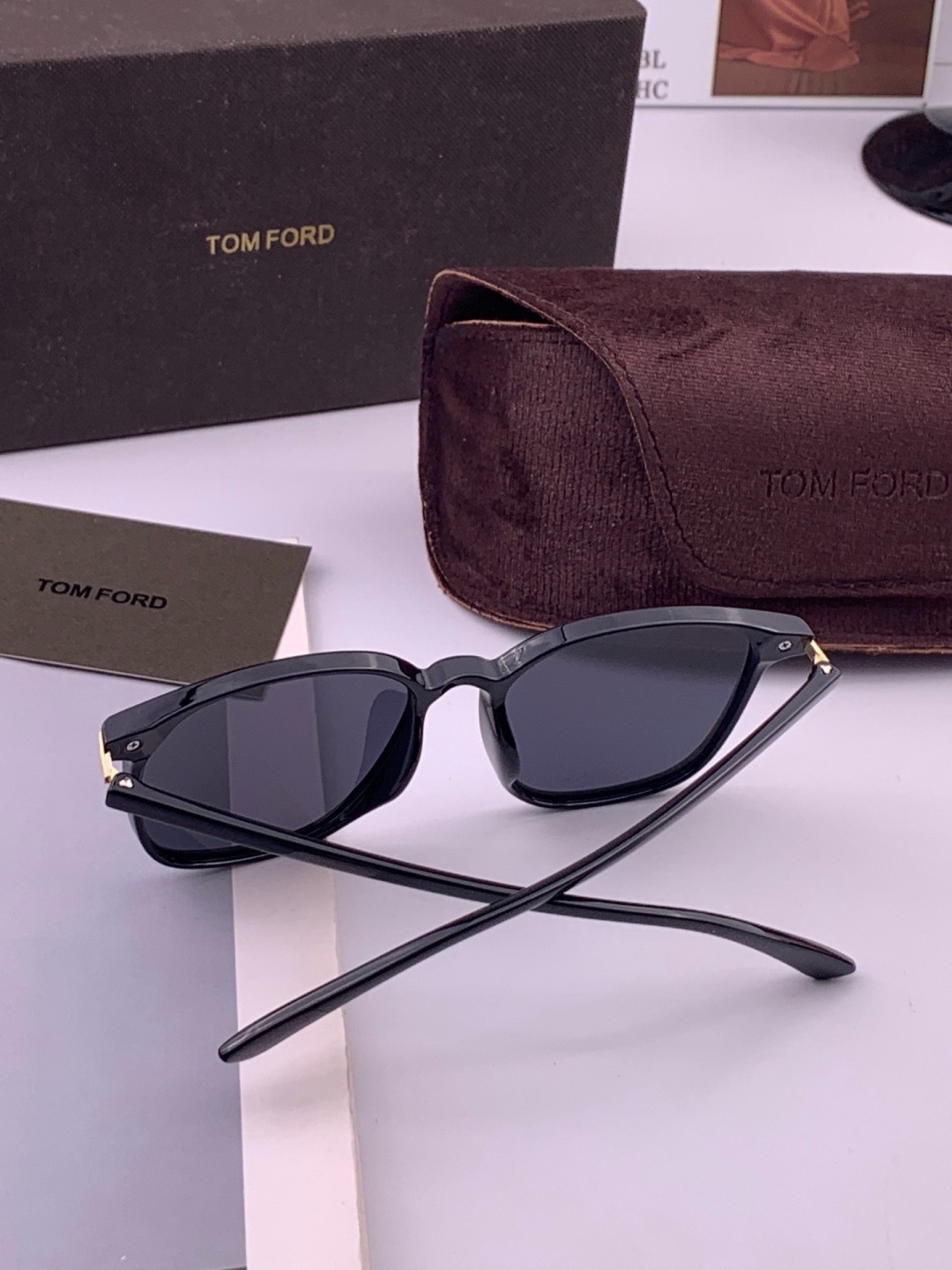 【TOMFORD】汤姆福特 爆款来袭！经典火爆作品 重磅出击 ！超经典偏光眼镜，时刻展现时尚大牌风范！我心动，💓我选择！