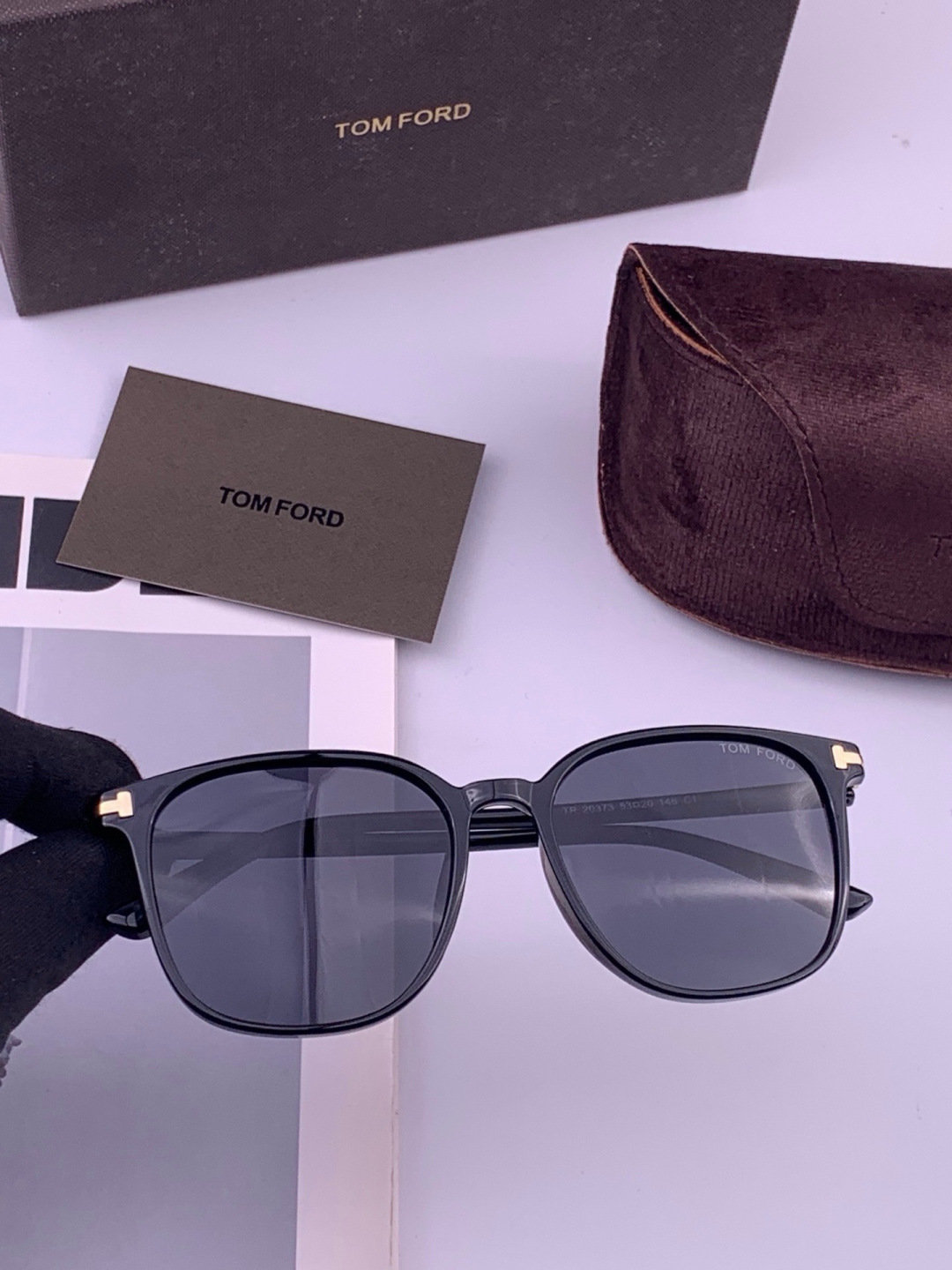 【TOMFORD】汤姆福特 爆款来袭！经典火爆作品 重磅出击 ！超经典偏光眼镜，时刻展现时尚大牌风范！我心动，💓我选择！