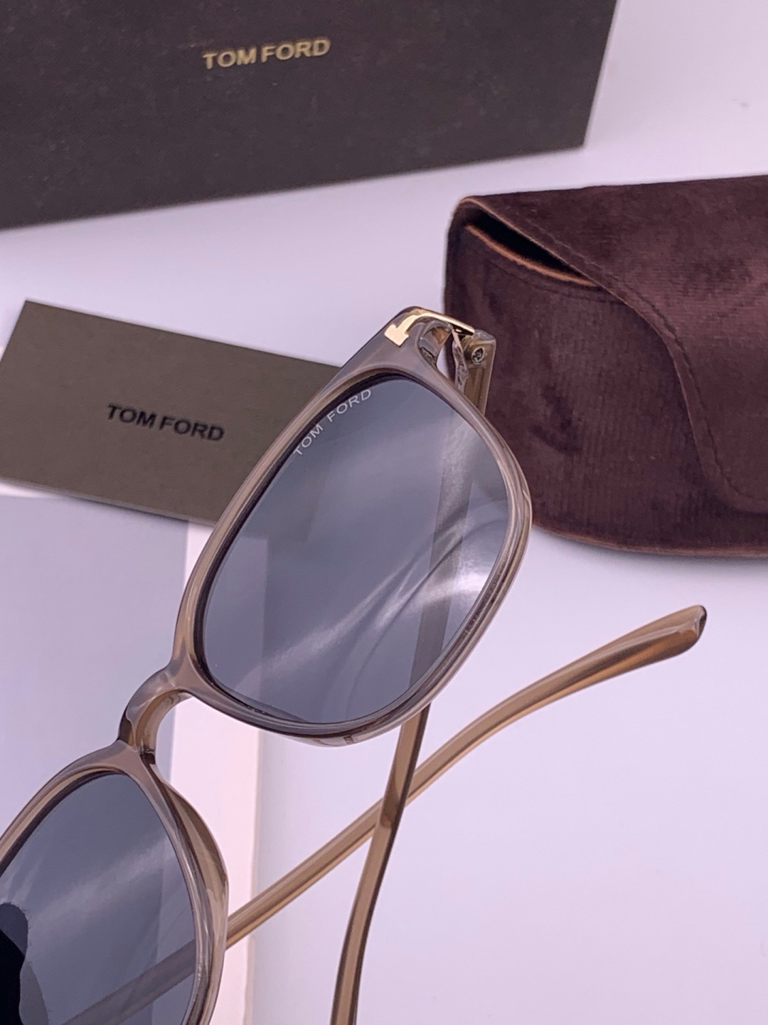 【TOMFORD】汤姆福特 爆款来袭！经典火爆作品 重磅出击 ！超经典偏光眼镜，时刻展现时尚大牌风范！我心动，💓我选择！