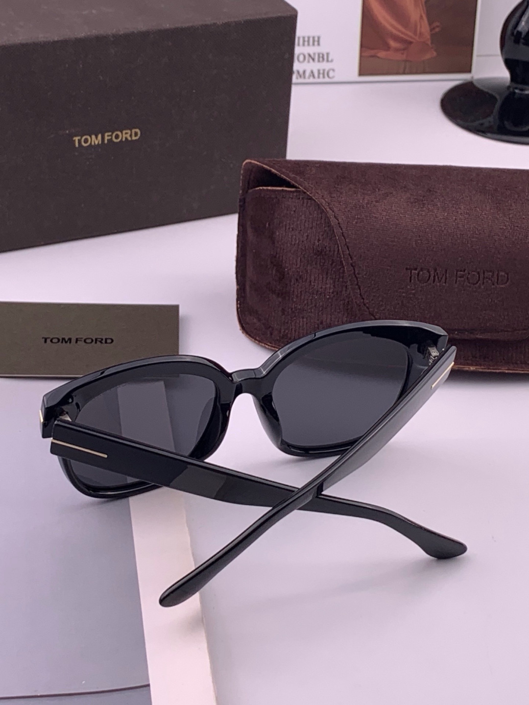 【TOMFORD】汤姆福特 爆款来袭！经典火爆作品 重磅出击 ！超经典偏光眼镜，时刻展现时尚大牌风范！我心动，💓我选择！