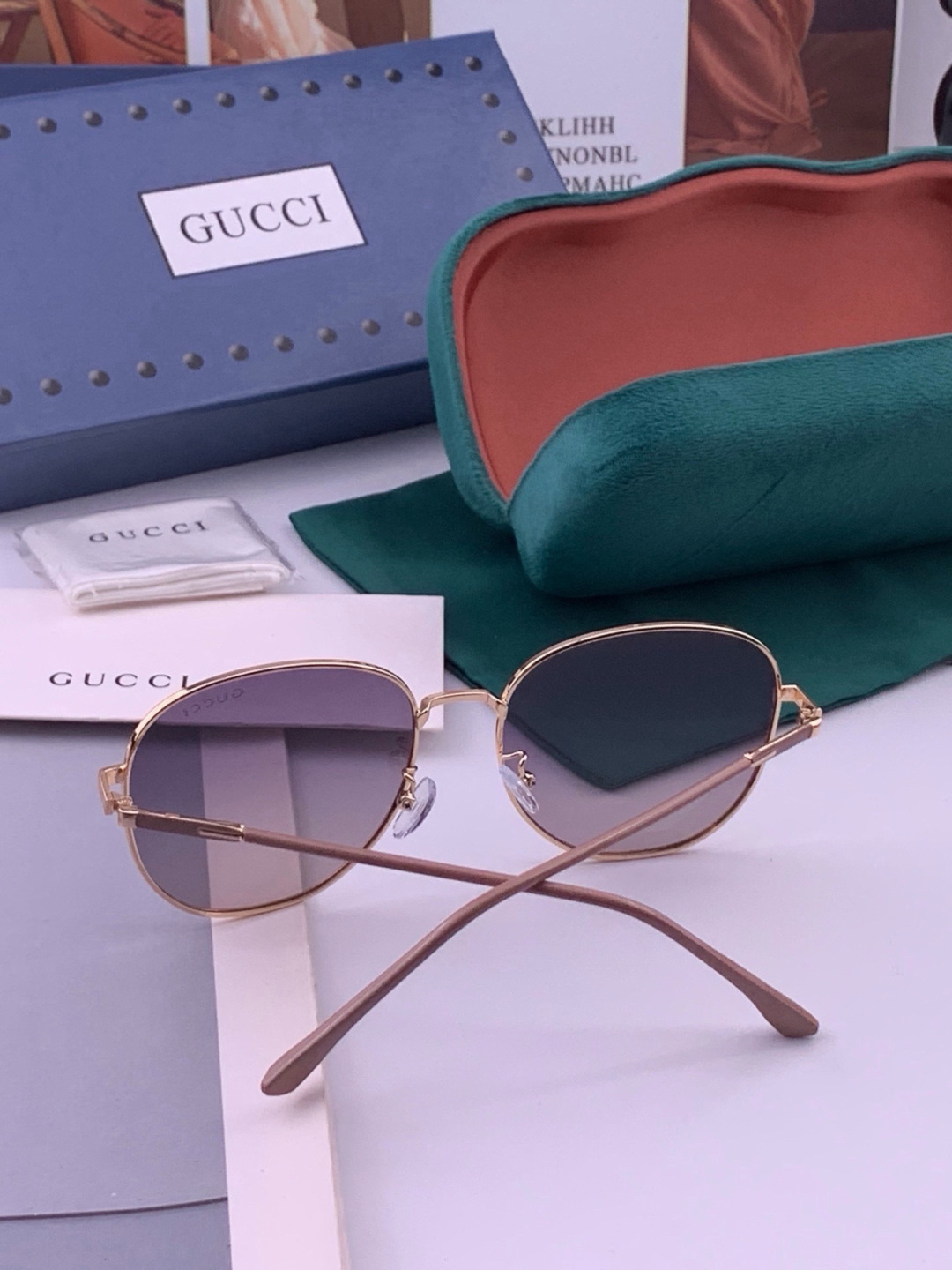 🔺 GUCCI🔻官方新款 众多明星同款[色]‼️‼️新款大框偏光墨镜 🌈🌈宝丽来超清加厚太阳镜🔝🔝型号：G5822