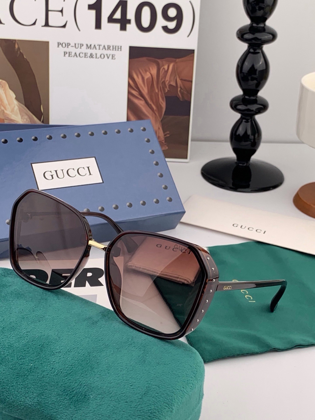 【TR偏光系列】Gucci   经典的方框设计，不挑脸型，无论搭配大衣还是连衣裙都非常显气质偏光镜片预防紫外线  型号：