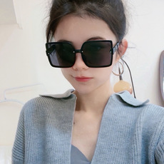 🔺 【DIOR-迪奥】开春新款 潮流爆款 时尚方框偏光太阳镜 高品质 佩戴舒适 网红潮款墨镜 女士高清偏光太阳镜🕶️ 🎉 🔺 【DIOR-迪奥】开春新款 潮流爆款 时尚方框偏光太阳镜 高品质 佩戴舒适 网红潮款墨镜 女士高清偏光太阳镜🕶️ 🎉
