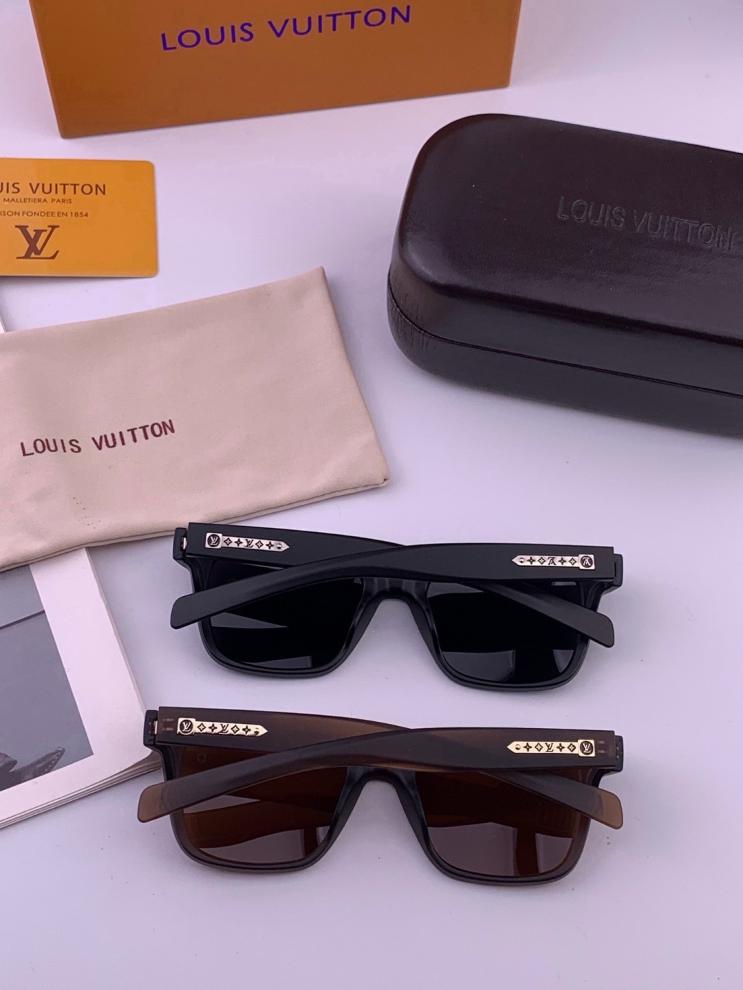 LV 太阳镜潮品官网模特同款 [玫瑰][玫瑰]精致个性设计简约时尚 高品质值得拥有绝对潮爆整个夏季 新款L4511