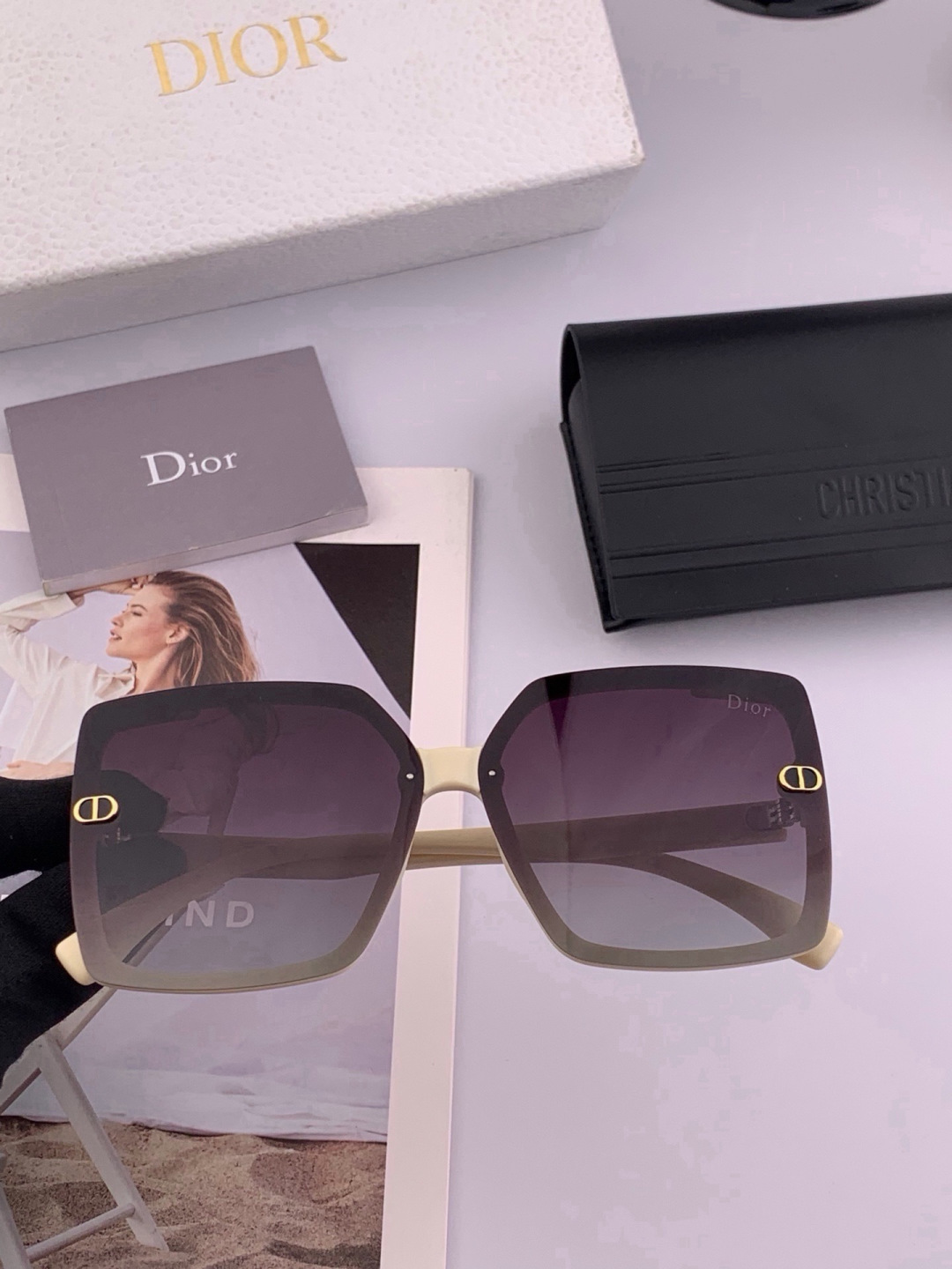 🔺 【DIOR-迪奥】开春新款 潮流爆款 时尚方框偏光太阳镜 高品质 佩戴舒适 网红潮款墨镜 女士高清偏光太阳镜🕶️ 🎉