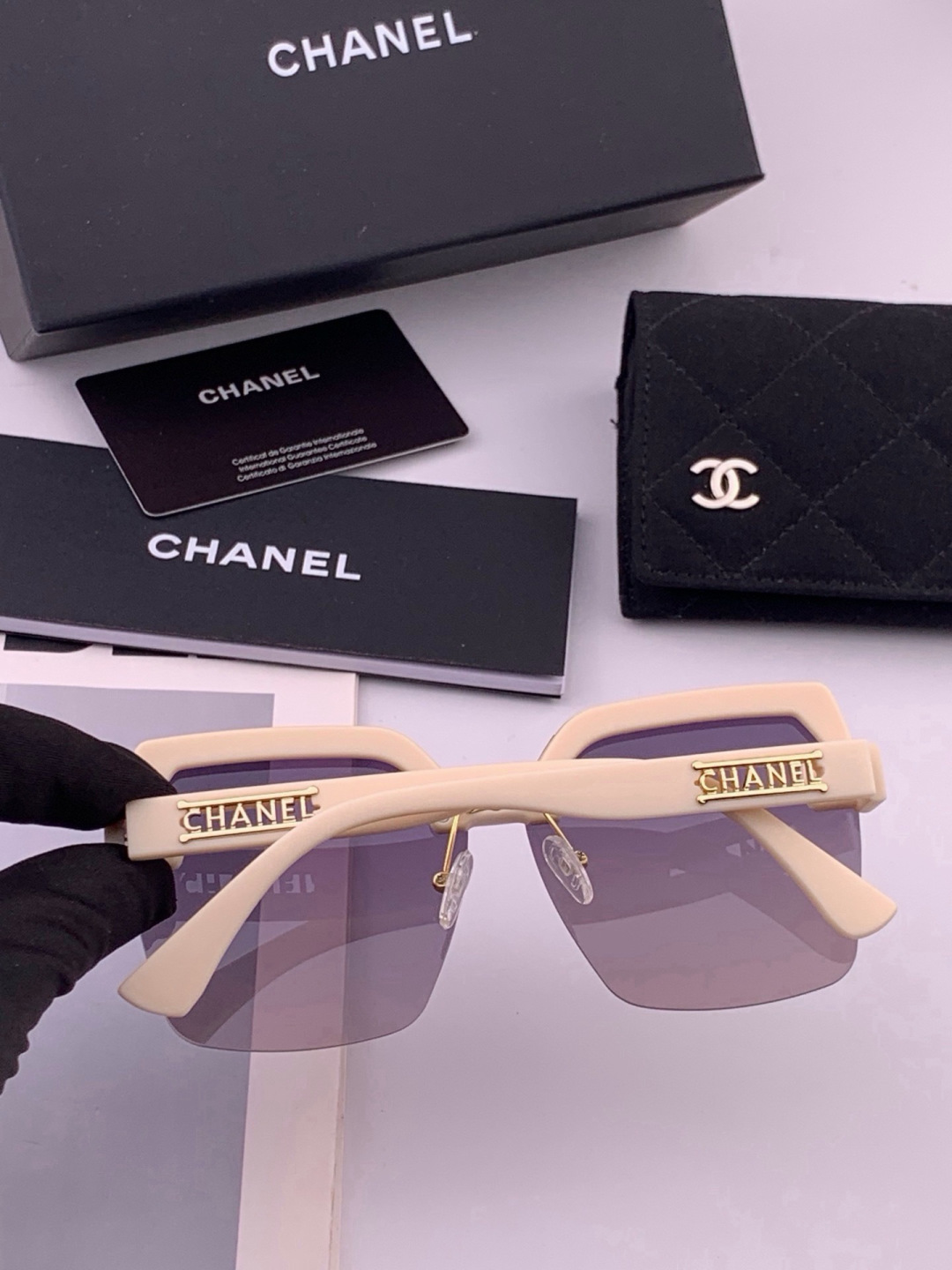 【CHANEL】香奈儿 新款潮流爆款 时尚方框太阳镜 佩戴舒适 网红潮款墨镜  女士高清加厚偏光太阳镜🕶️ 🎉高品质TR