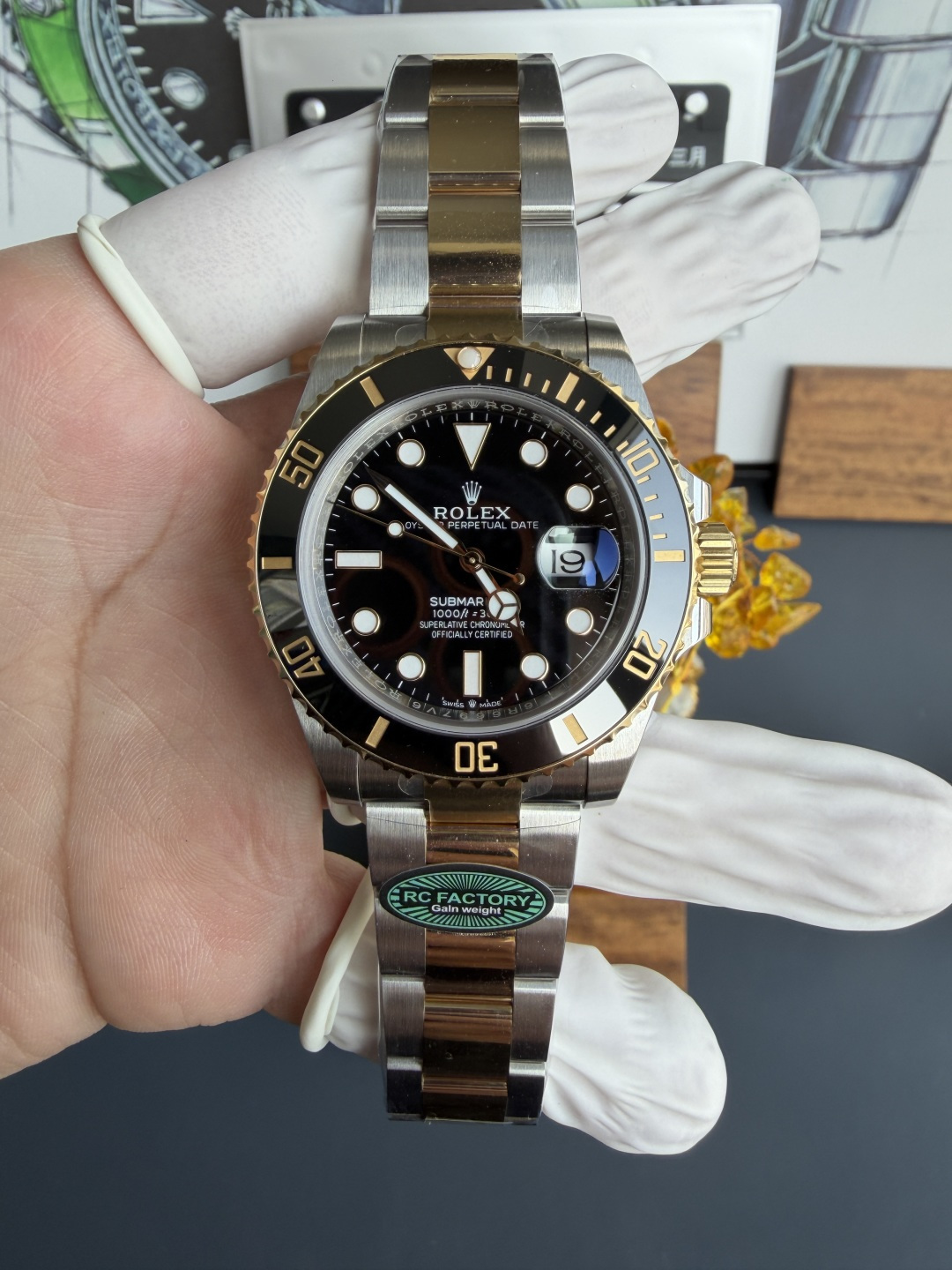 NO:755110,RC counterweight 41 gold black water ghosts, weighing about 176 grams.19860909RC配重41间金黑水鬼,重量176克左右,,Watch