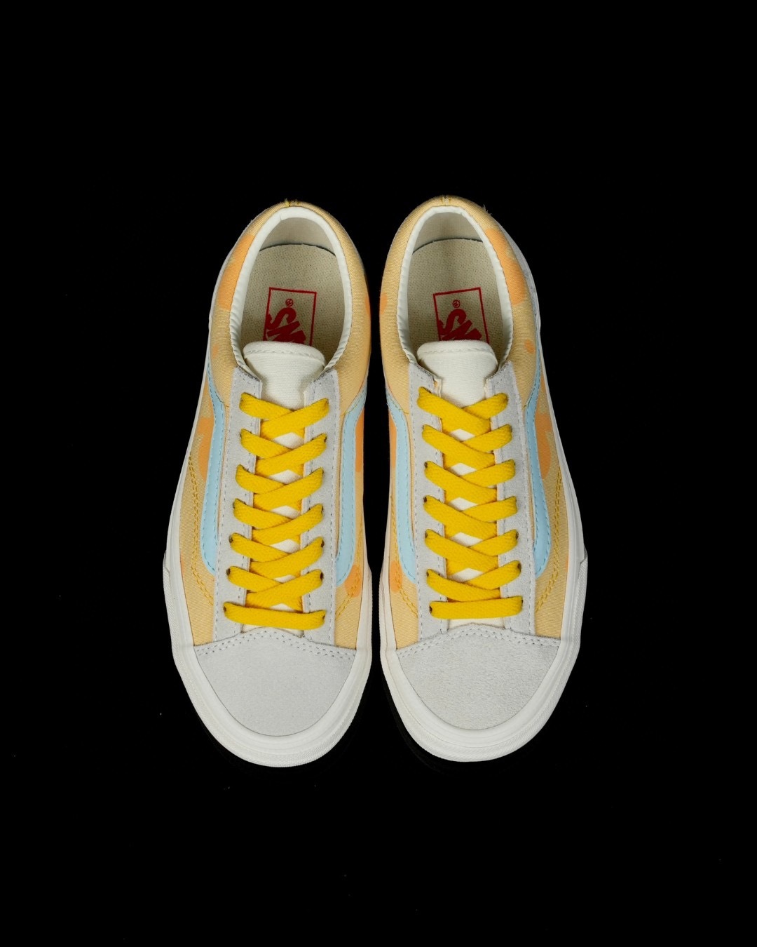 129💰断码亏本特价福利🉐(编号Q)
⚠️蓝色无35,黄色无42 43 44
Vans OTW Old Skool 36蓝黑拼色情侣鞋板鞋,用Vans最经典的海军蓝,打造深浅不一的层次感全新Vans Premium Steve Navy海军蓝配色真正的OG鞋型设计,舒适ADC抗疲劳缓震鞋垫舒适的Vans Premium,更重要的依然这么酷!
尺码:35 36 36.5 37 38 38.5 39 40 40.5 41 42 42.5 43 44
工艺:硫化1:1(重量1:1、真标、原钢印、材质标、鞋型标、合格证)